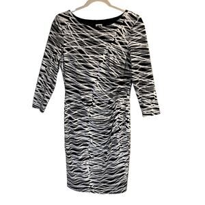 Anne Klein Ruched Midi Sheath Dress Half Sleeve Sz 6 Black White Pattern Office